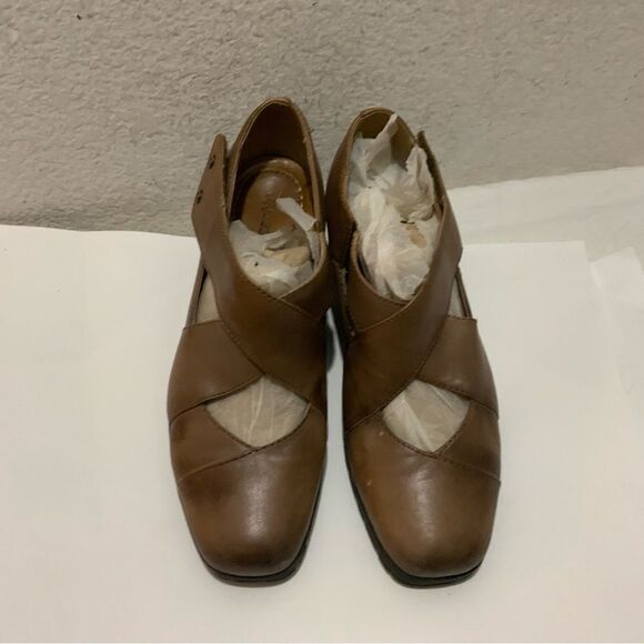 Earth Spendrift Women' Wedge Shoes Size 9.5 B Cinnamon Brown Hook & Loop Closure - Picture 1 of 11